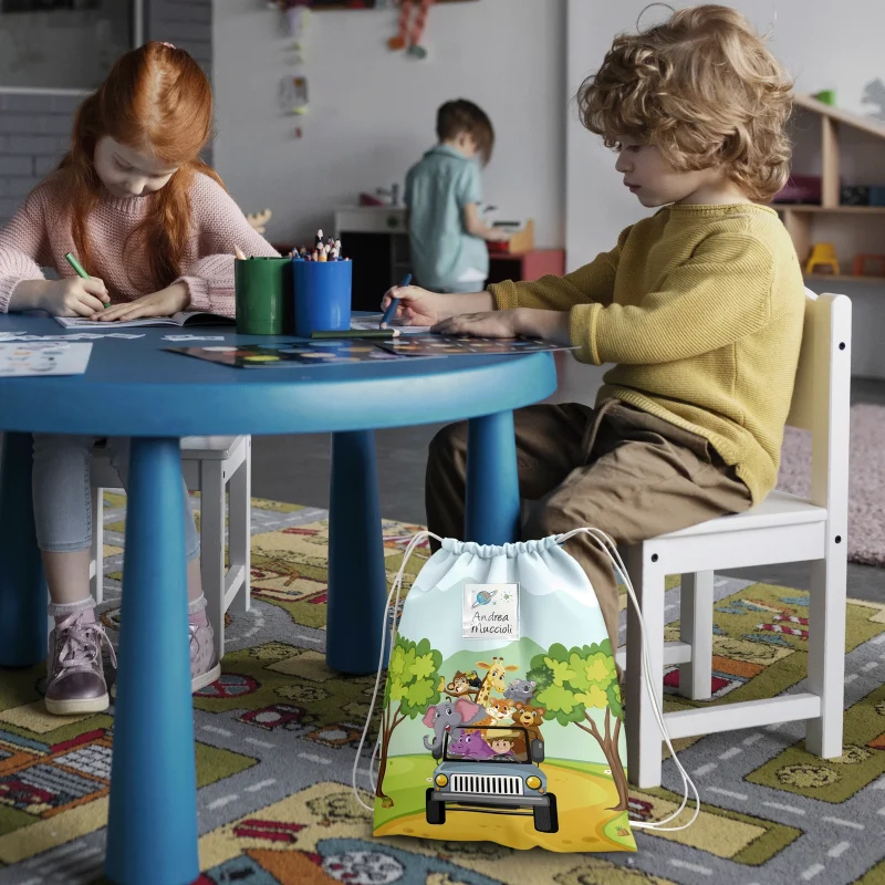 2004400 lifestyle 5