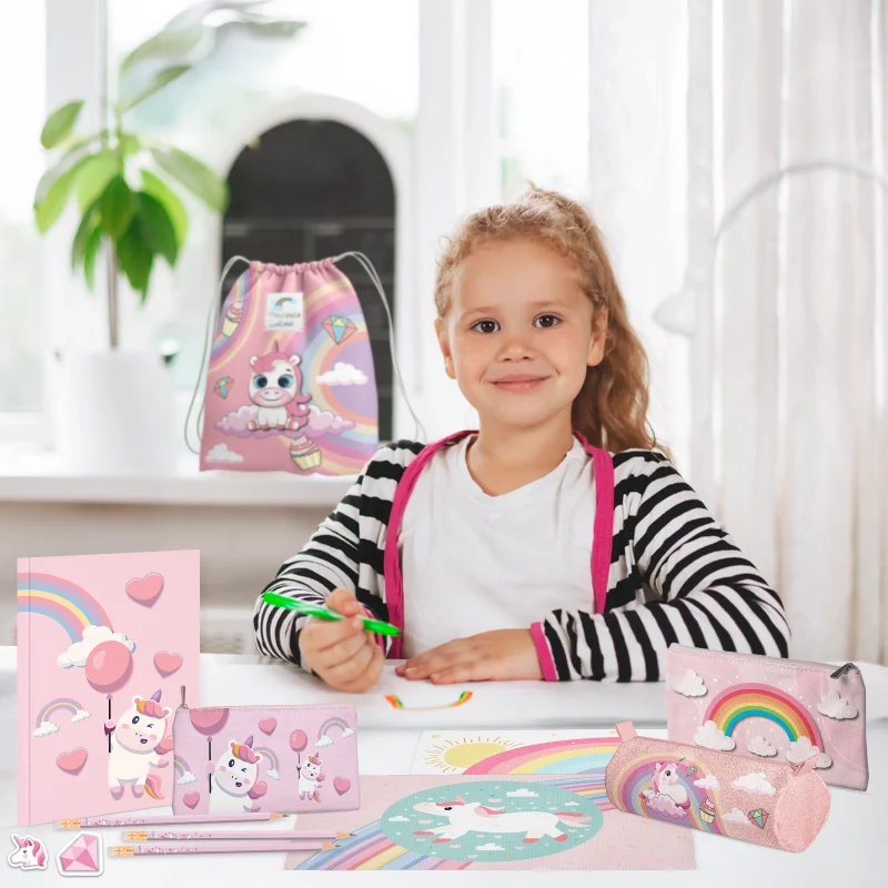 bambina-mostra-box-scuola-bambina-unicorno